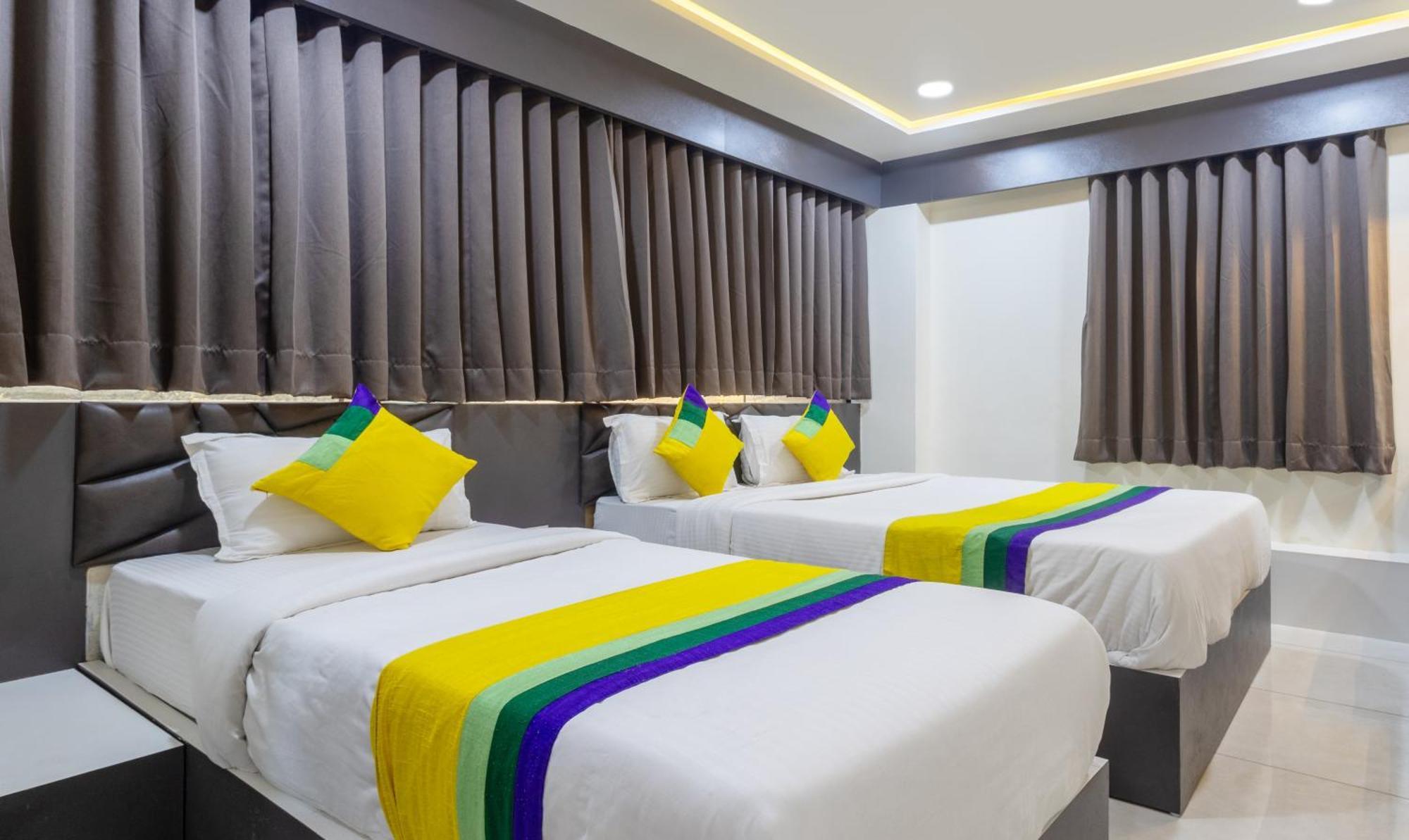 Itsy Hotels Signature, Nehru Nagar Ахмедабад Екстериор снимка