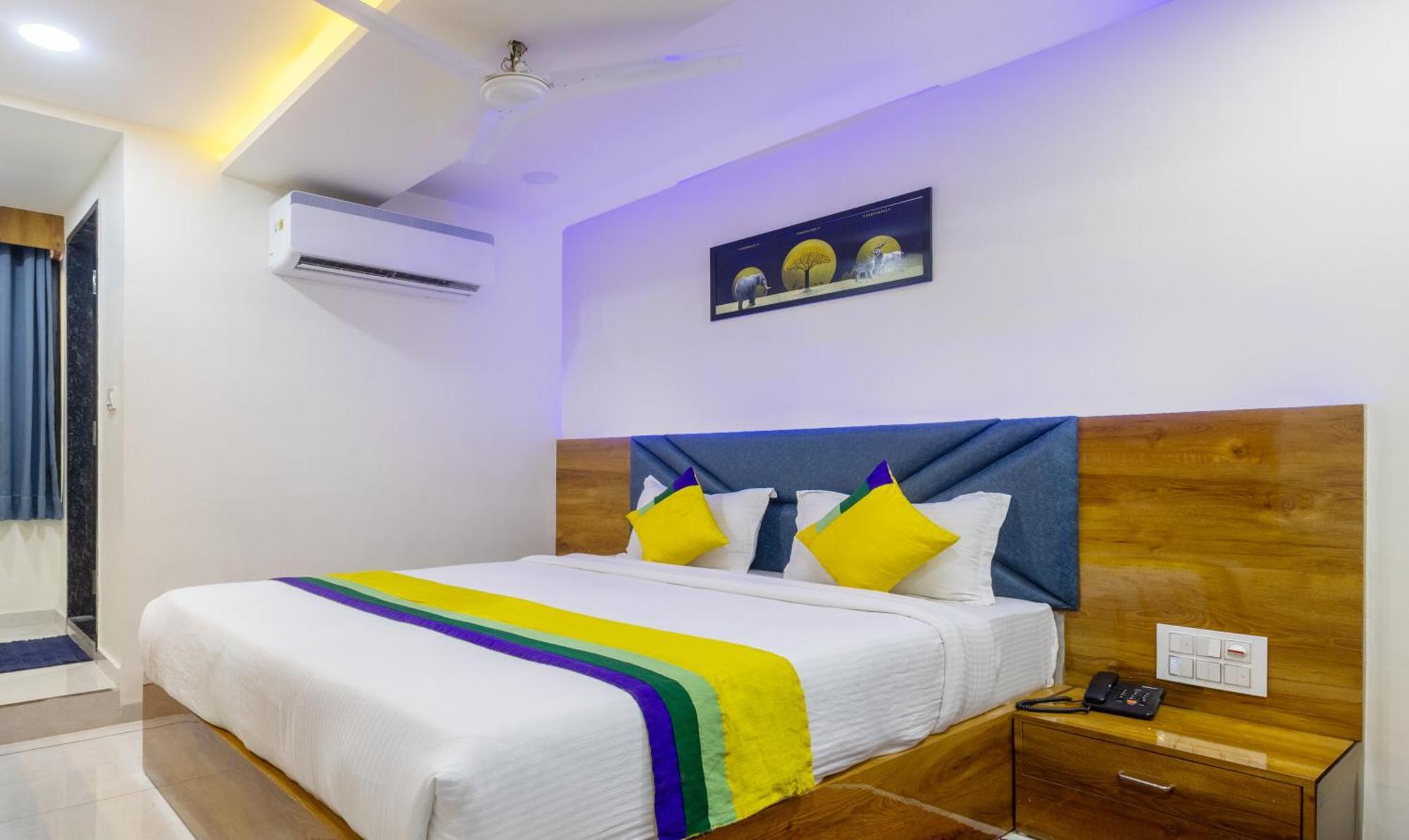 Itsy Hotels Signature, Nehru Nagar Ахмедабад Екстериор снимка